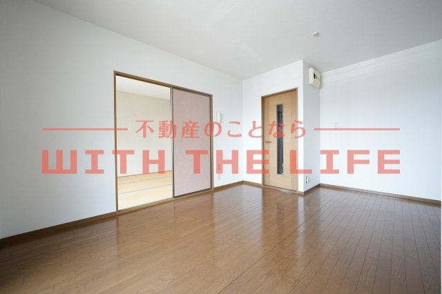 ハイカムール山本【10,000円キャッシュバック対象物件】の居間・リビング|リビングです