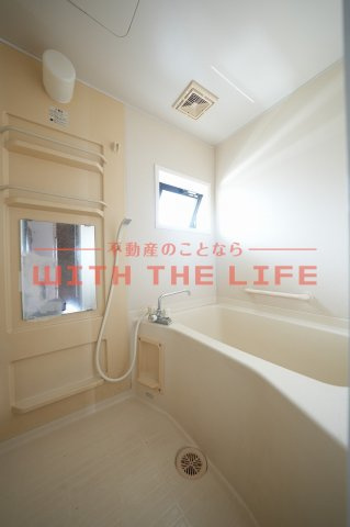 ハイカムール山本【10,000円キャッシュバック対象物件】の浴室|コンパクトで使いやすいお風呂です