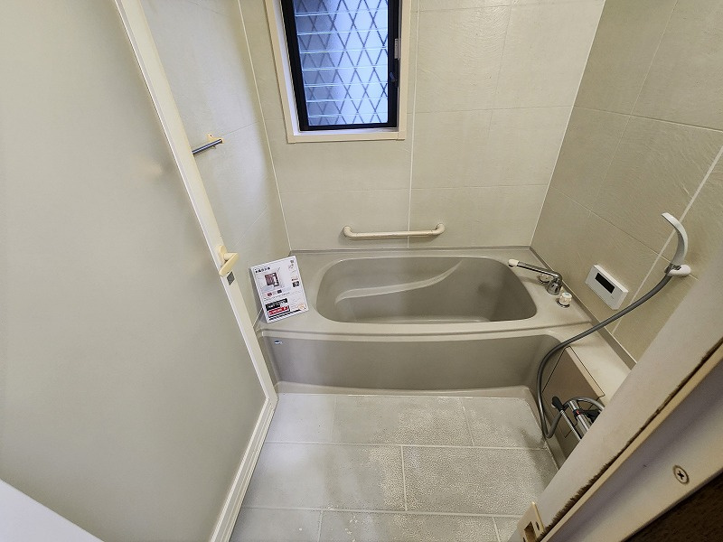 小牧市大字久保一色　中古戸建の浴室|日々の疲れを癒すお風呂付です