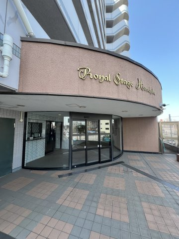 【エントランス】