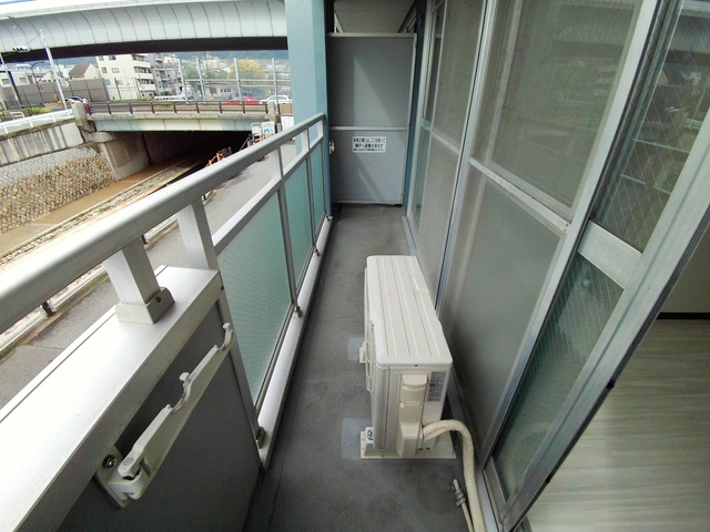 ポピア新在家のバルコニー