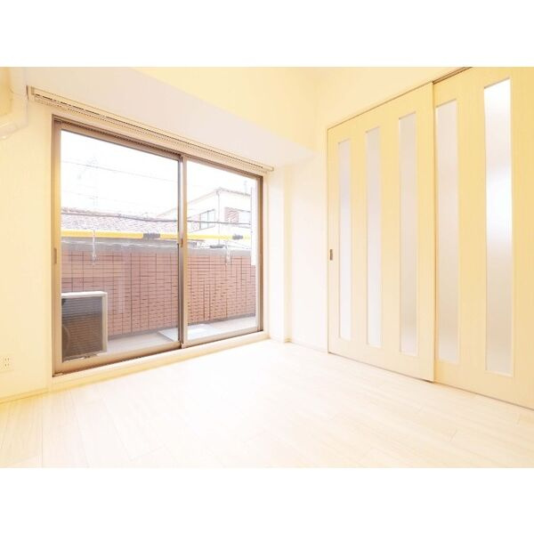 プレジオ永和EUROの洋室