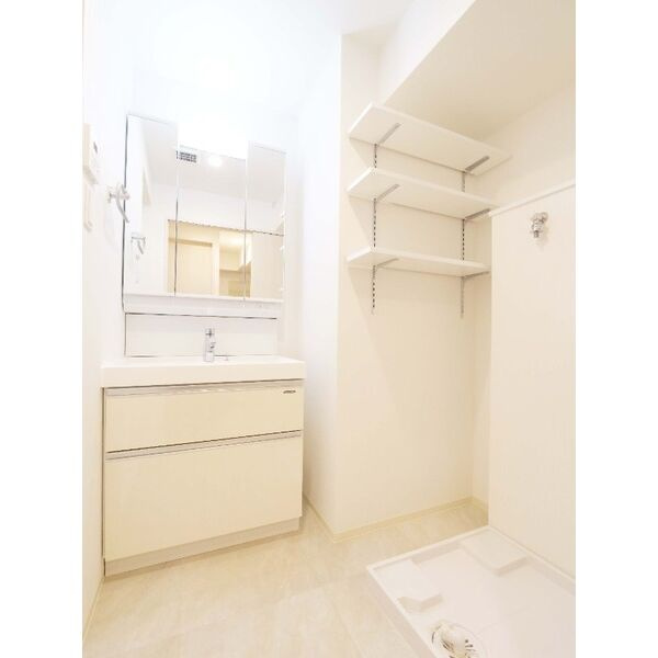 プレジオ永和EUROの洗面所