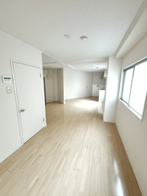 【居間・リビング】 | コーポフェニックス