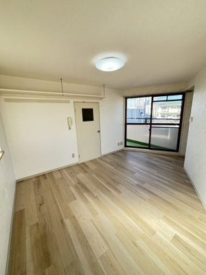 【居間・リビング】 | 第2クリスタルハイツ