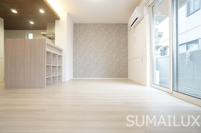 熊本市西区新土河原１丁目のアパートの居間・リビング