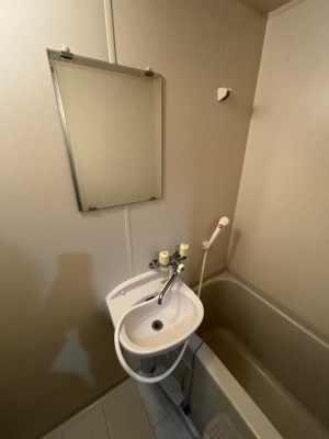 【洗面所】 | キューブ豊里