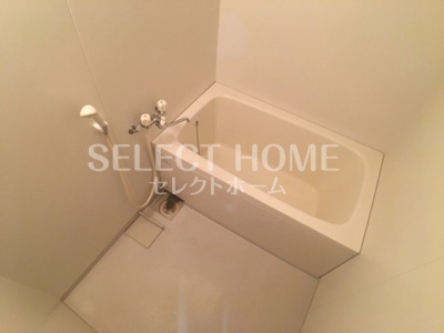 【浴室】 | エスト岡崎 | 同型タイプ日々の暮らしに欠かせないお風呂です