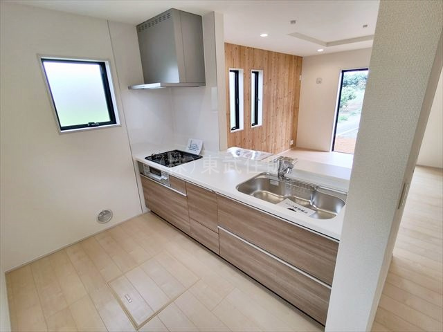 【キッチン】 | 寄居町赤浜第4 | 会話が弾む対面キッチンです