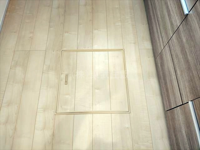 【キッチン】 | 寄居町赤浜第4 | キッチンには床下収納庫が付いています