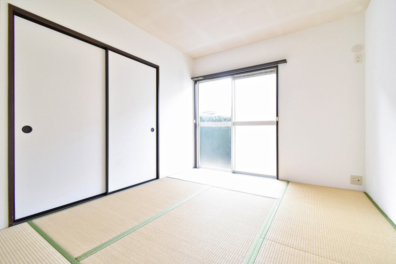 ちろりん村【キャッシュバック対象物件】の和室|ゆったりとくつろげる和室です