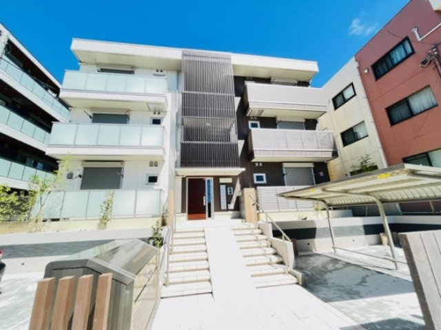 Ｄ－ＳＩＴＥ ＳＨＯＮＡＮＤＡＩ