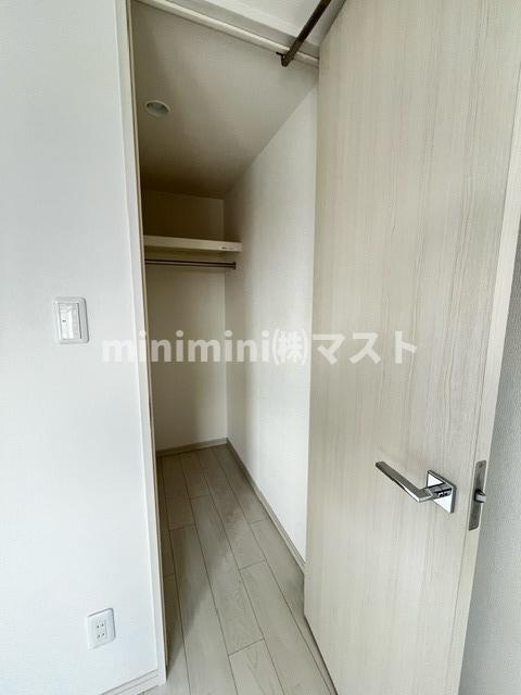 アドバンス難波南ワイズの収納