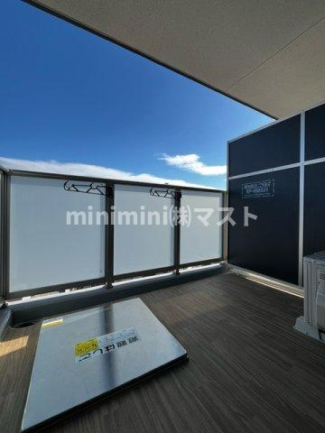 アドバンス難波南ワイズのバルコニー