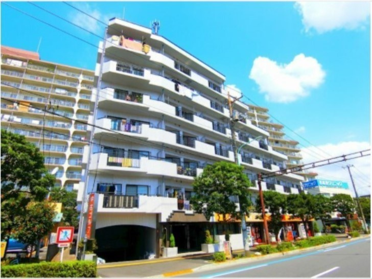 関寅ビル第1の外観