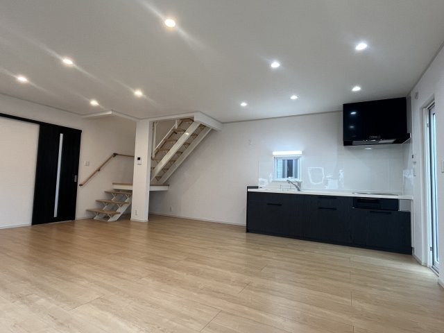 酒田市新橋三丁目の居間・リビング