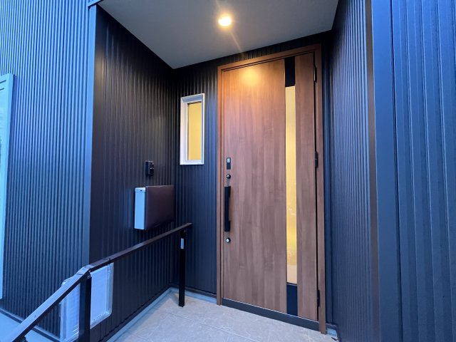 酒田市新橋三丁目の玄関