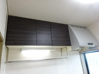 【収納】 | ヒルトップ内張 | キッチン吊戸棚（イメージ）