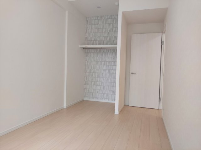 ファミール逆瀬川ザ・ガーデンの洋室|洋室約6.5帖