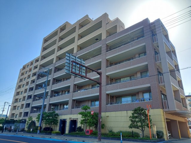 ファミール逆瀬川ザ・ガーデン