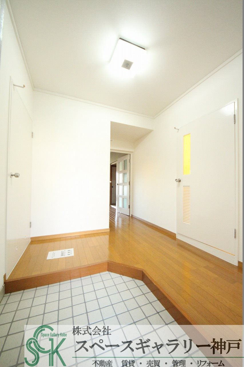 ルモンクレール枝吉の玄関|※お部屋により仕様が異なる場合があります。