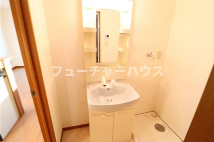 インペリアルＭマミの洗面所