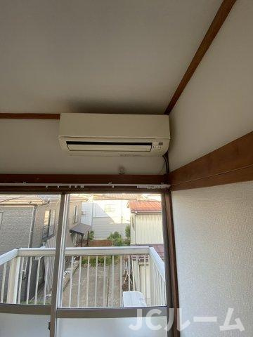 ラルースの設備