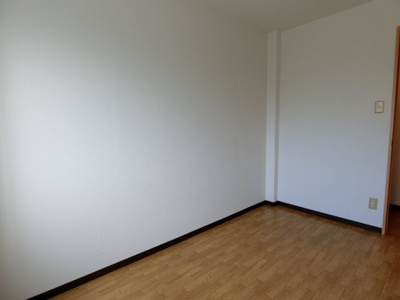 【洋室】 | パインリーフ和泉