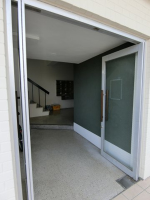 【エントランス】 | パインリーフ和泉