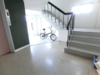 【ロビー】 | パインリーフ和泉