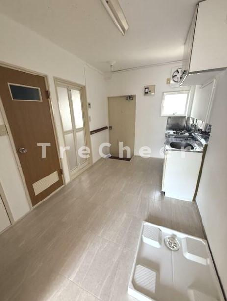 ハイツテラムラの玄関