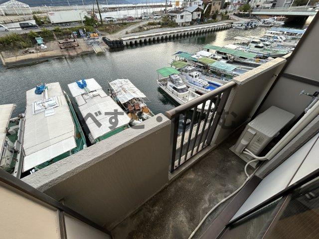 ドミシル今森のバルコニー