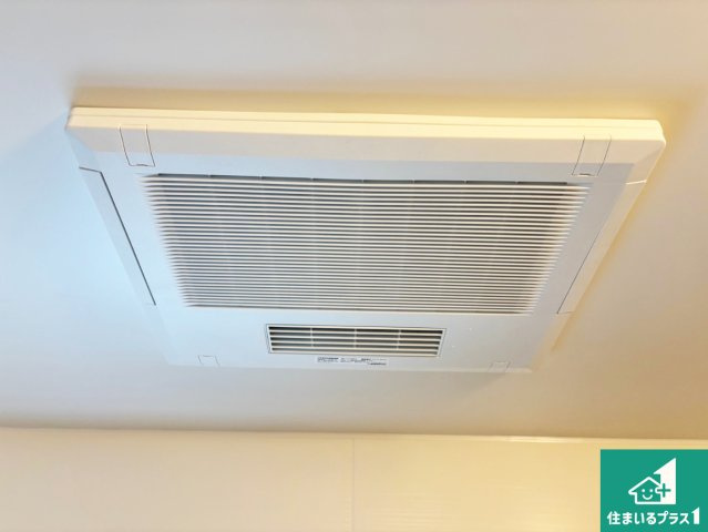 13(土)14(日)現地説明会開催　生駒郡斑鳩町龍田の冷暖房・空調設備|四季を通して快適なバスライフをお手伝いする浴室暖房乾燥機！浴室の乾燥・暖房・涼風・換気はもちろん、２４時間換気にも対応！