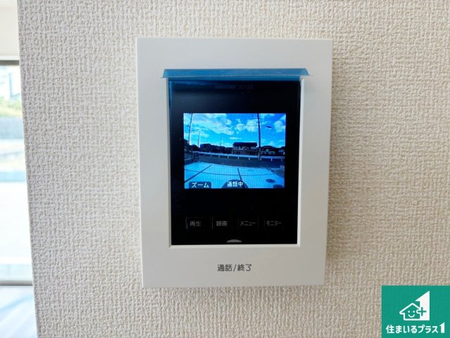 13(土)14(日)現地説明会開催　生駒郡斑鳩町龍田の防犯設備|カラーモニターインターホン！声だけでなく来訪者の姿や顔がモニターで確認できるので、小さなお子様がいらっしゃるご家庭でも安心できます！