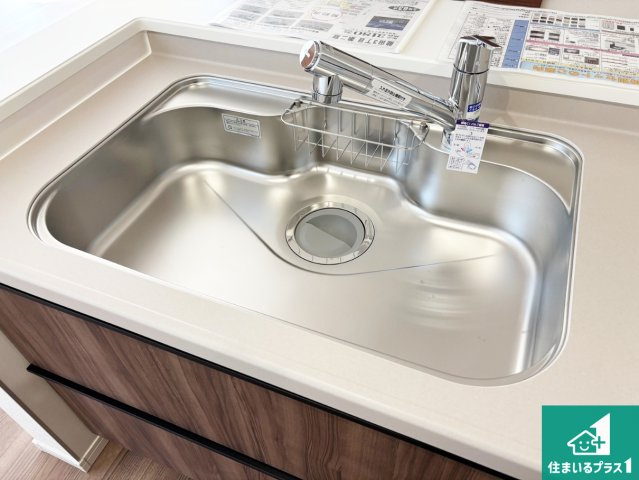 13(土)14(日)現地説明会開催　生駒郡斑鳩町龍田の設備|広々としたシンクで食器洗いも楽々！