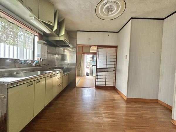 高知市鴨部2丁目 戸建てのキッチン