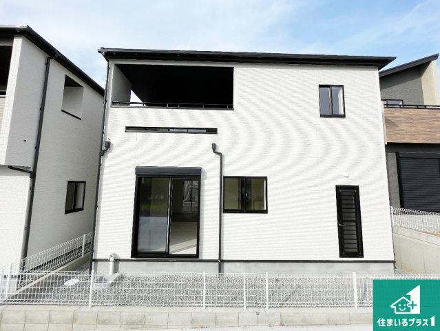 奈良市杏町　新築一戸建て