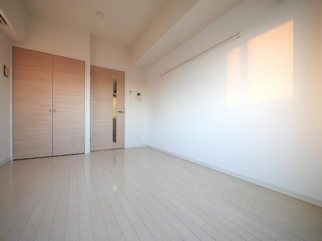 ＡＲＴＥＳＳＩＭＯ　ＩＳＭの居間・リビング