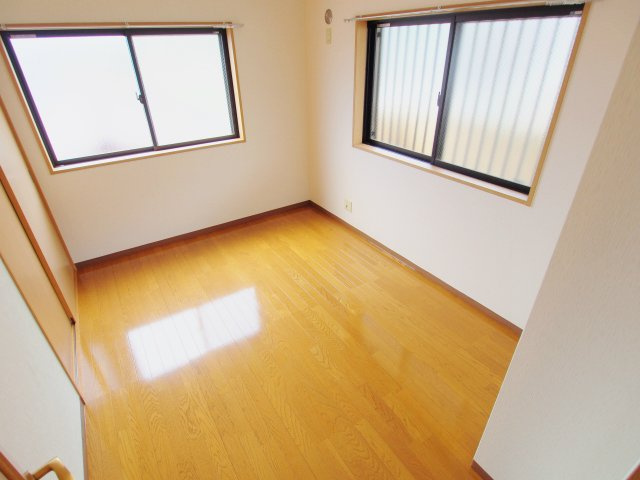 グランドハイツの洋室