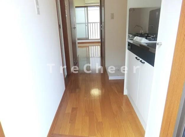 ロイヤル中十条の内装