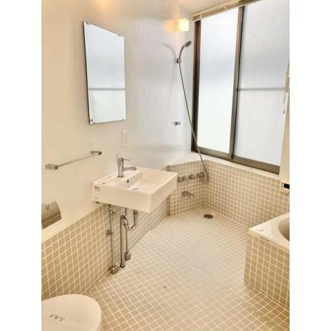 サクラノキテラス中目黒　デザイナーズ　テラスハウス　礼金0　敷金0の洗面所