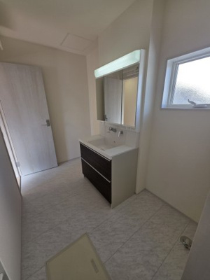 【独立洗面台】 | リーブルガーデン．Ｓ　深谷東方第２　 | ４号棟現地洗面所（2025年11月21日）撮影