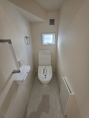 【トイレ】 | リーブルガーデン．Ｓ　深谷東方第２　 | ４号棟現地トイレ（2025年11月21日）撮影