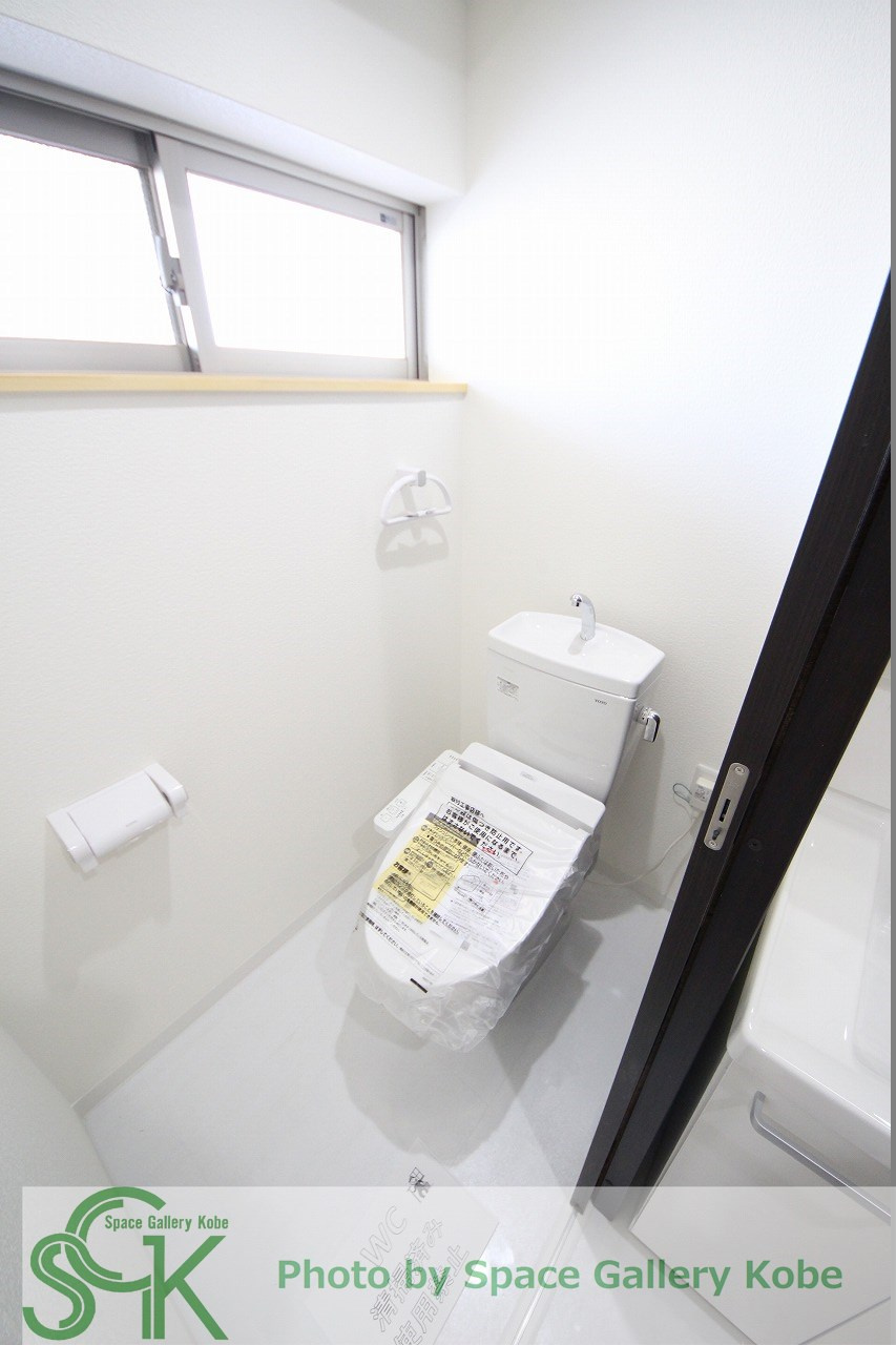 ラムール東二見のトイレ|※お部屋により仕様が異なる場合があります※