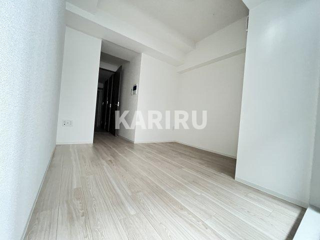 ファーストフィオーレ京橋ブレイニーの居間・リビング