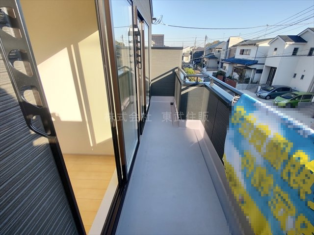 【バルコニー】 | 川越市かすみ野第6　全2棟　２号棟 | お洗濯にも便利なバルコニー付き