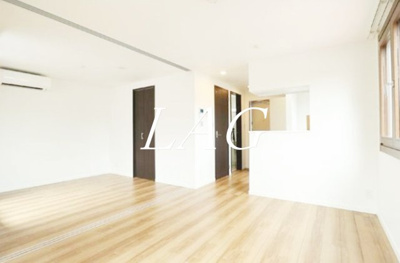 【居間・リビング】 | コモドスタイル大塚 | 洋室のお部屋です。