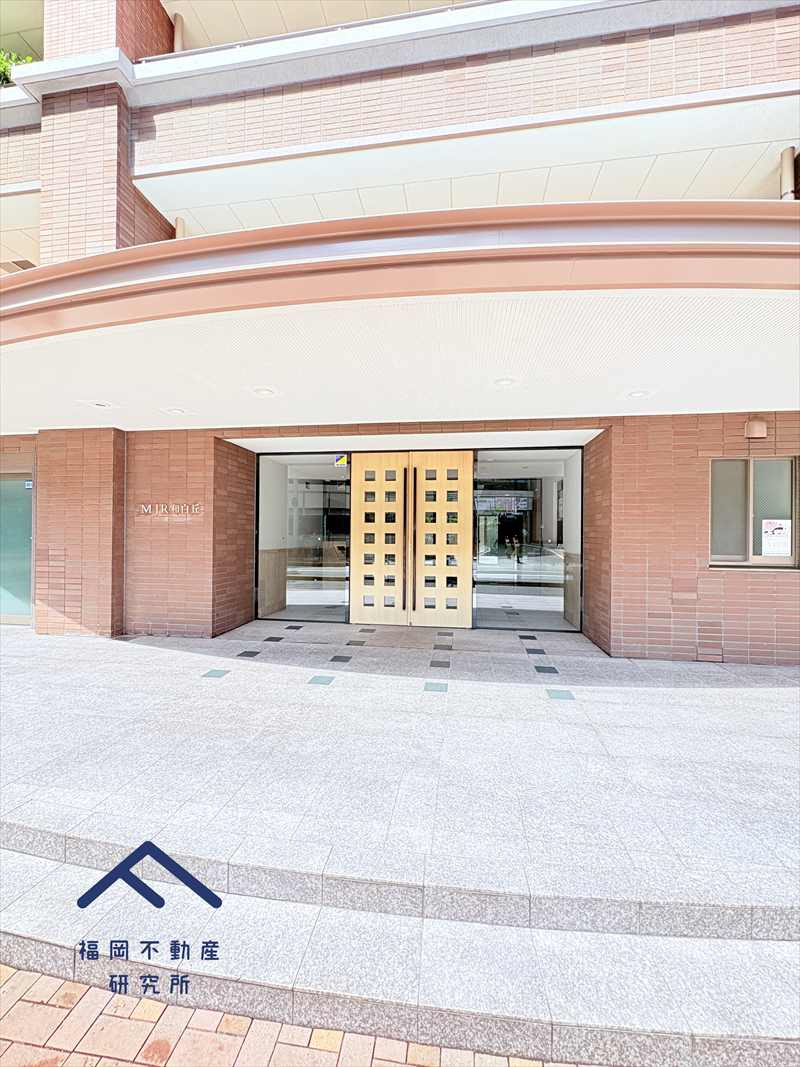 MJR和白丘のエントランス