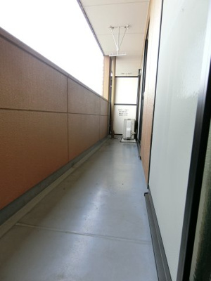 【バルコニー】 | コンフォール山法師