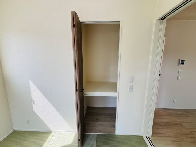 リナージュ／東区秋津1丁目第1期／1号棟の収納